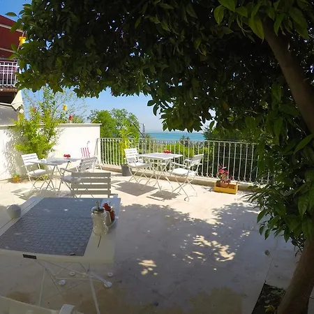 Bed & Breakfast Marmara Old